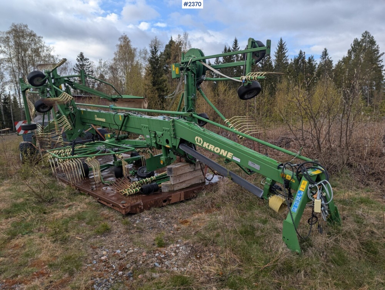 Rotary Rake Krone Swadro 1010 - Stroj na sklizeň pícnin: obrázek 1 Rotary Rake Krone Swadro 1010 - Stroj na sklizeň pícnin: obrázek 1