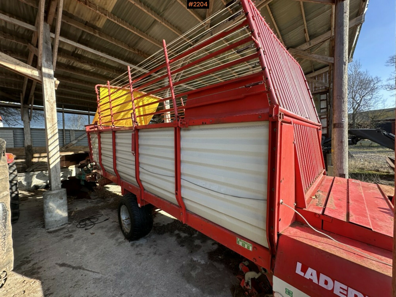 Self-loading wagon Pöttinger Ladeprofi 2 103 - Stroj na sklizeň pícnin: obrázek 4 Self-loading wagon Pöttinger Ladeprofi 2 103 - Stroj na sklizeň pícnin: obrázek 4