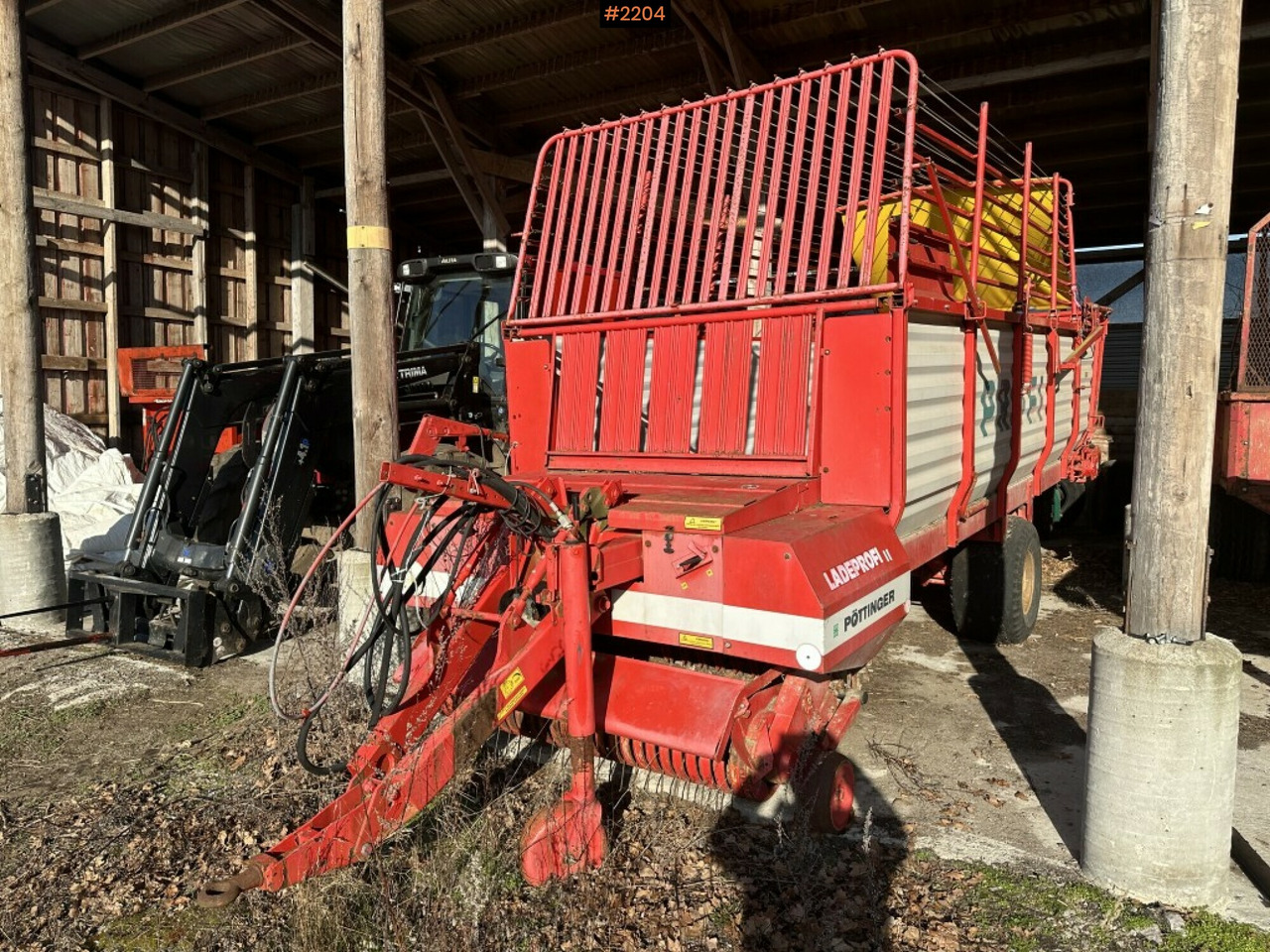 Self-loading wagon Pöttinger Ladeprofi 2 103 - Stroj na sklizeň pícnin: obrázek 1 Self-loading wagon Pöttinger Ladeprofi 2 103 - Stroj na sklizeň pícnin: obrázek 1