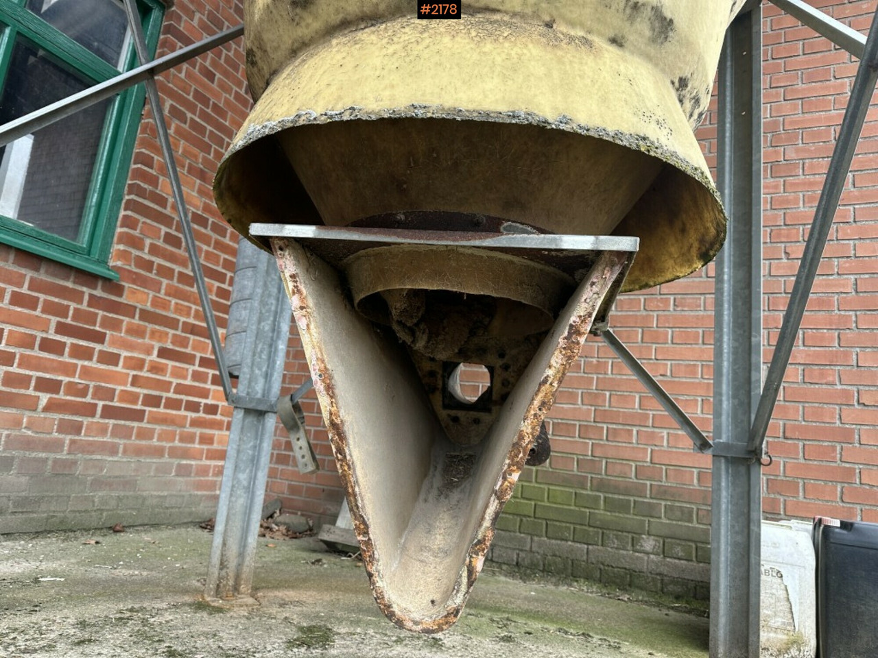 Silo, Furuskogen 22 cubic meters - Zařízení pro skladování: obrázek 4 Silo, Furuskogen 22 cubic meters - Zařízení pro skladování: obrázek 4