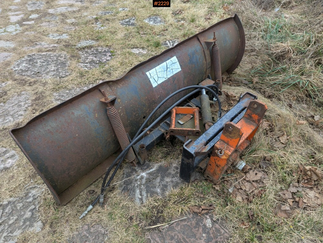 Tractor Holder P60 with multiple implements - Traktor: obrázek 5 Tractor Holder P60 with multiple implements - Traktor: obrázek 5