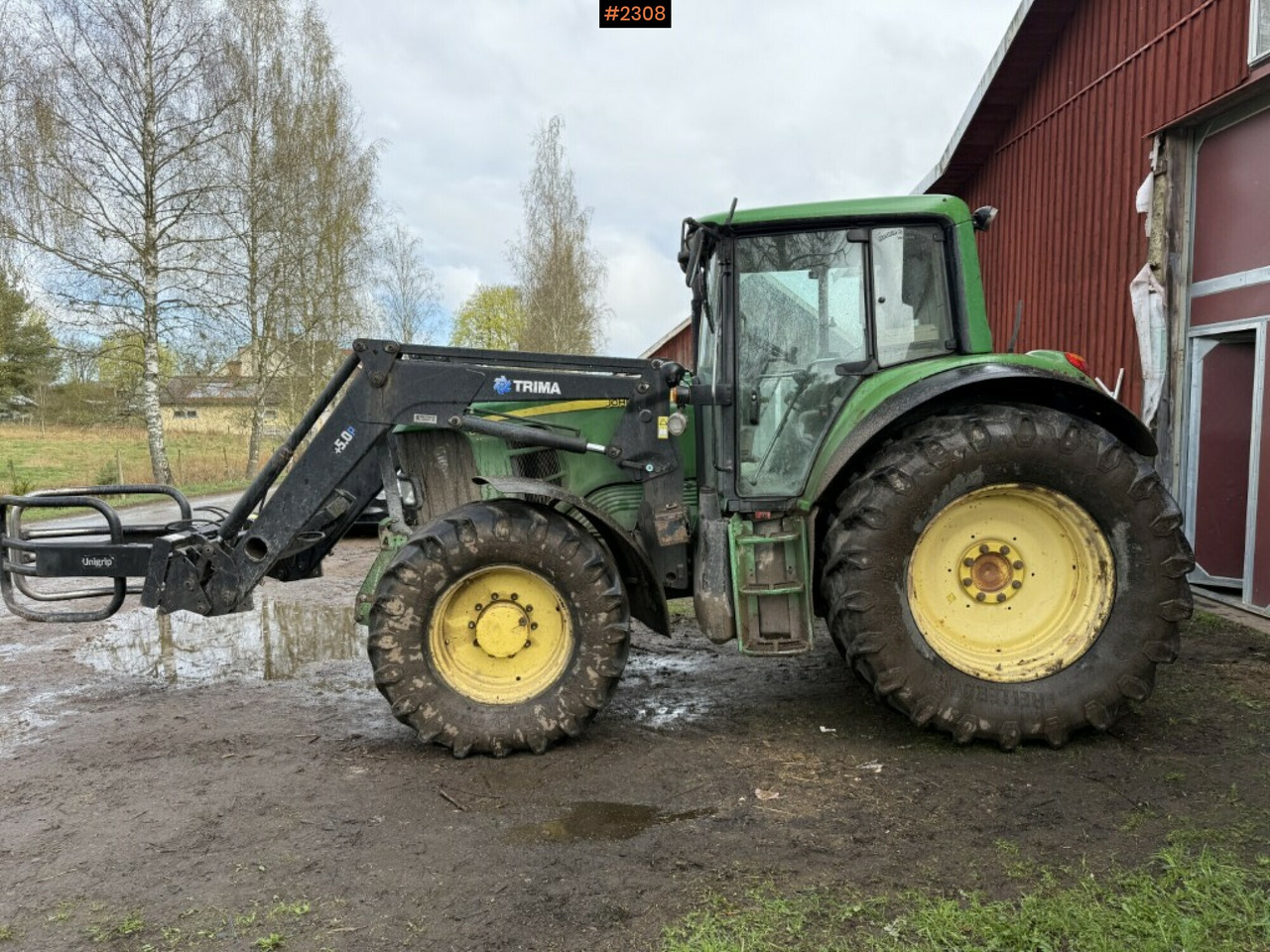 Tractor John Deere 6930 Premium with front loader (see video) - Traktor: obrázek 4 Tractor John Deere 6930 Premium with front loader (see video) - Traktor: obrázek 4