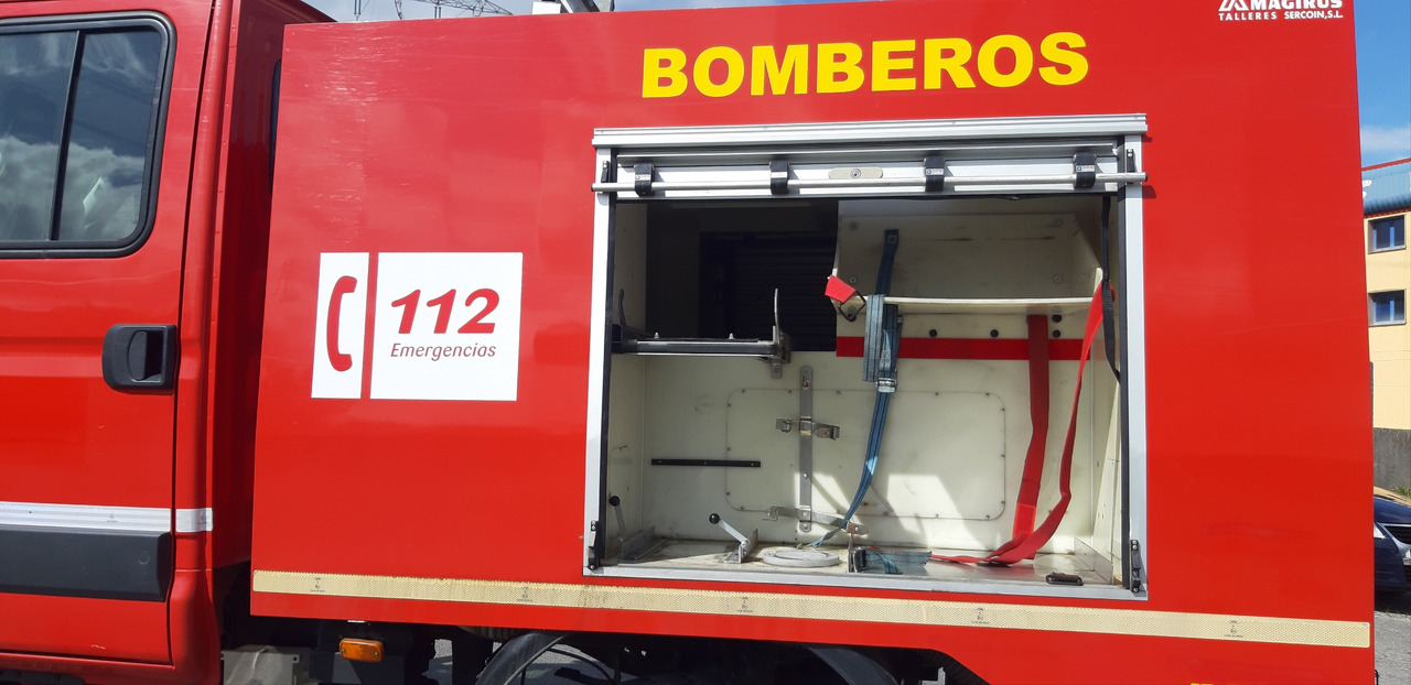 Hasičský vůz IVECO MAGIRUS DAILY 55S17W 4X4: obrázek 6 Hasičský vůz IVECO MAGIRUS DAILY 55S17W 4X4: obrázek 6