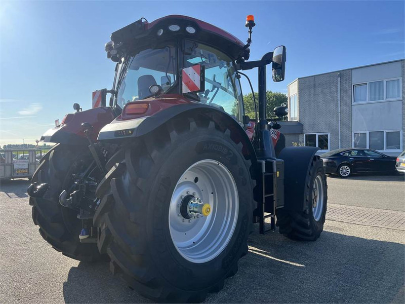 Case IH Puma 220 AFS Connect - Traktor: obrázek 2 Case IH Puma 220 AFS Connect - Traktor: obrázek 2