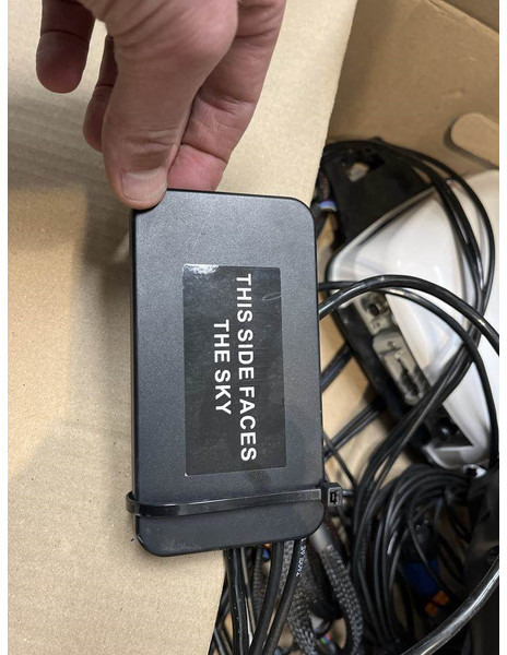 Trimble GFX 1060 GPS SET ACTIEPRIJS - Navigační systém pro Zemědělská technika: obrázek 3 Trimble GFX 1060 GPS SET ACTIEPRIJS - Navigační systém pro Zemědělská technika: obrázek 3