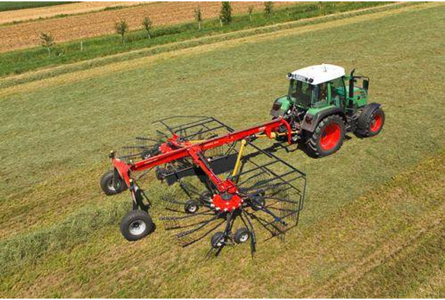 Vicon ANDEX 904 HYDRO SPECIALE ACTIE PRIJS - Obraceč/ Shrnovač: obrázek 1 Vicon ANDEX 904 HYDRO SPECIALE ACTIE PRIJS - Obraceč/ Shrnovač: obrázek 1
