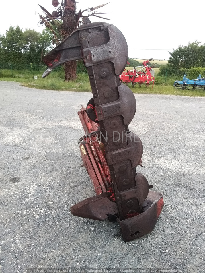 KUHN FAUCHEUSE GMD 44 - Stranový mulčovač: obrázek 2 KUHN FAUCHEUSE GMD 44 - Stranový mulčovač: obrázek 2