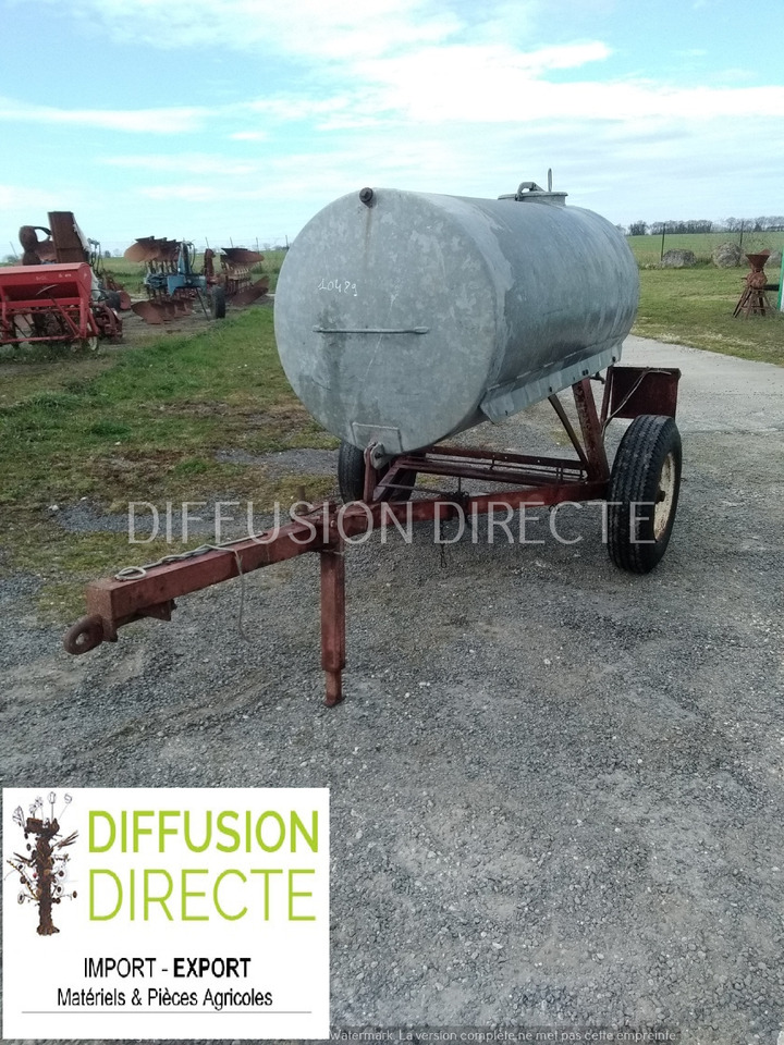 TONNE A EAU 1500 - Cisternový přívěs: obrázek 1 TONNE A EAU 1500 - Cisternový přívěs: obrázek 1