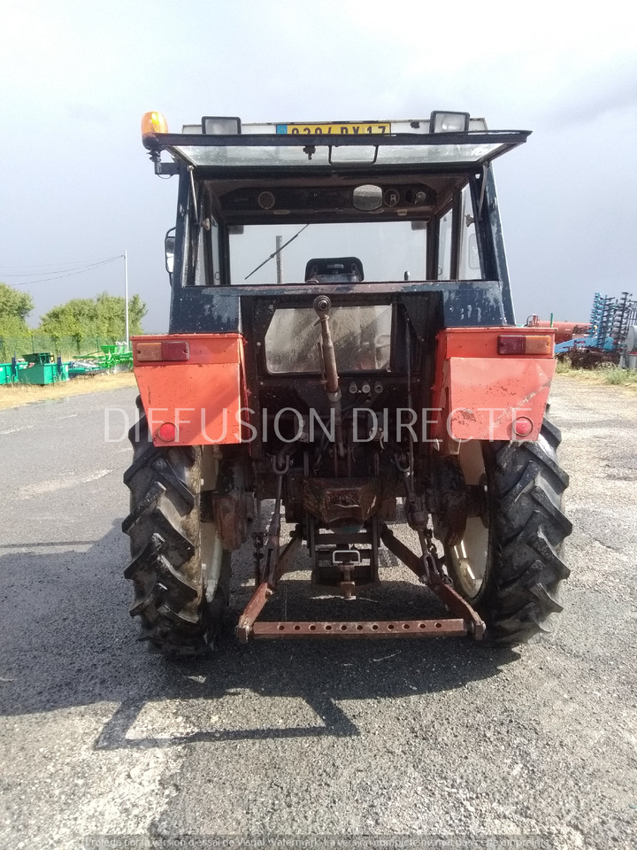 ZETOR TRACTEUR 70.11 - Traktor: obrázek 4 ZETOR TRACTEUR 70.11 - Traktor: obrázek 4