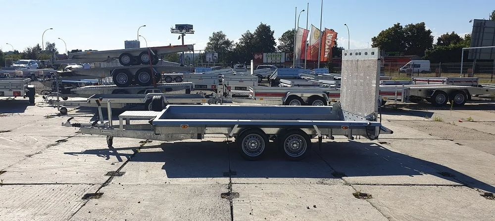 TEMARED BUILDER 3 3516 3T - Přívěs na přepravu automobilů: obrázek 1 TEMARED BUILDER 3 3516 3T - Přívěs na přepravu automobilů: obrázek 1