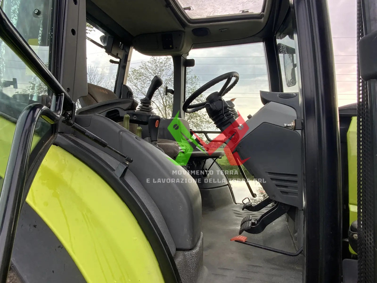 Claas 420 Arion - Traktor: obrázek 3 Claas 420 Arion - Traktor: obrázek 3