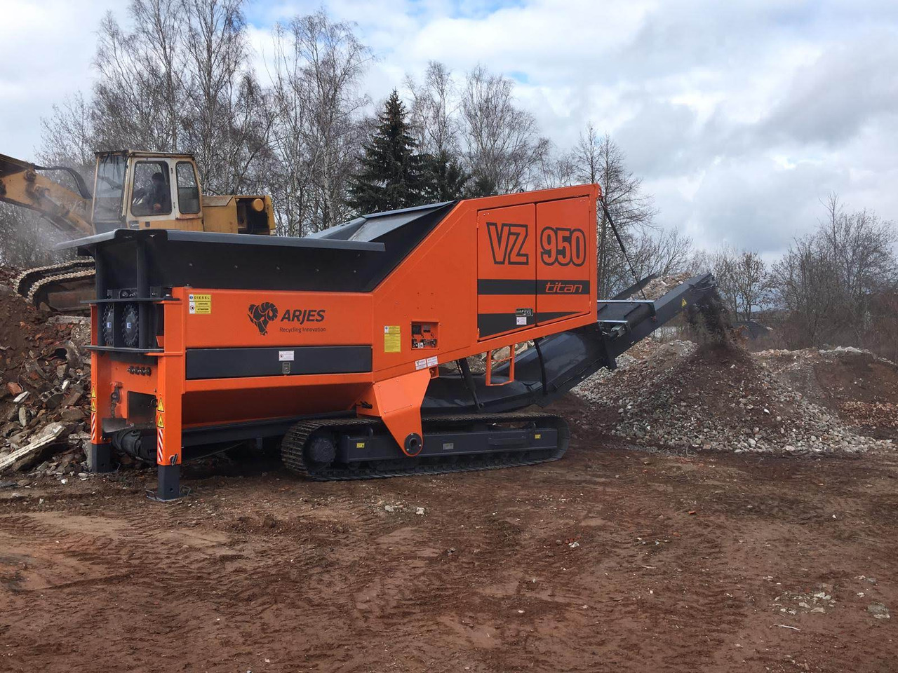 Arjes VZ950 Titan - Průmyslový drtič: obrázek 2 Arjes VZ950 Titan - Průmyslový drtič: obrázek 2