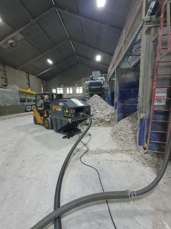 Portavac - PV300E - Průmyslový vysavač: obrázek 4 Portavac - PV300E - Průmyslový vysavač: obrázek 4