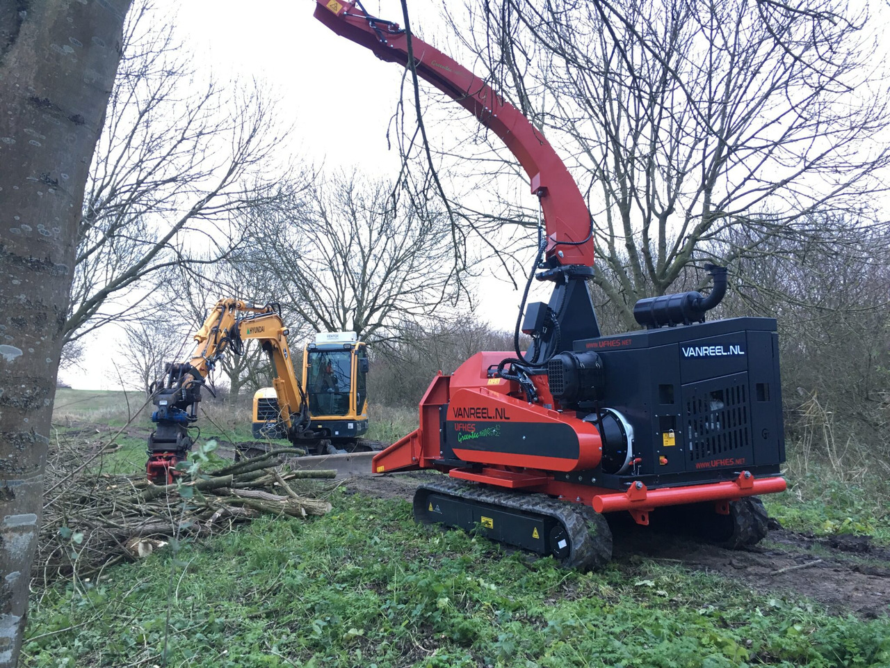 UFKES 942 Chipper - Štěpkovač: obrázek 4 UFKES 942 Chipper - Štěpkovač: obrázek 4