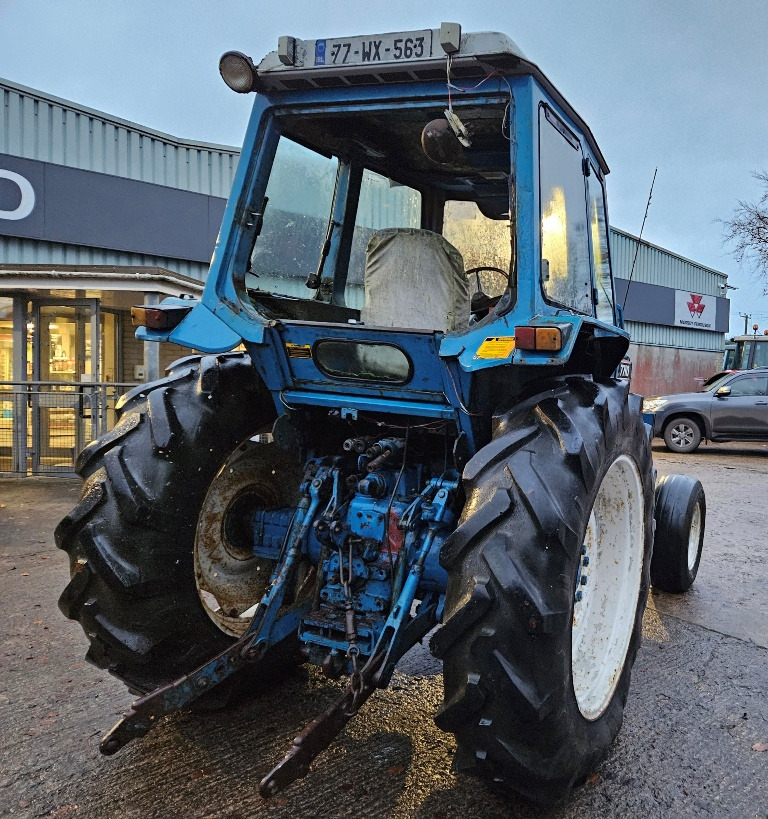 Ford 7700 2wd Tractor - Traktor: obrázek 3 Ford 7700 2wd Tractor - Traktor: obrázek 3