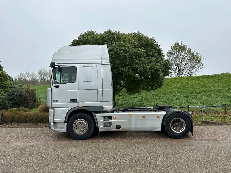 DAF XF 530 4X2 Manual EUR3 LOW KM - Tahač: obrázek 2 DAF XF 530 4X2 Manual EUR3 LOW KM - Tahač: obrázek 2