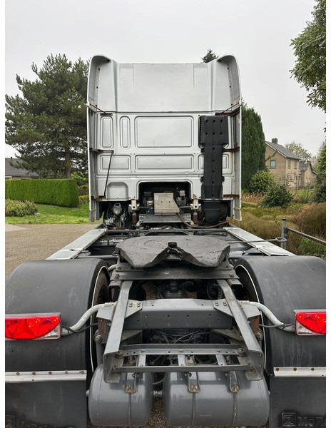 DAF XF 530 4X2 Manual EUR3 LOW KM - Tahač: obrázek 4 DAF XF 530 4X2 Manual EUR3 LOW KM - Tahač: obrázek 4