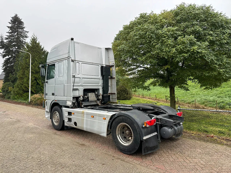 DAF XF 530 4X2 Manual EUR3 LOW KM - Tahač: obrázek 3 DAF XF 530 4X2 Manual EUR3 LOW KM - Tahač: obrázek 3