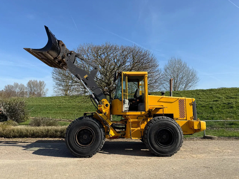 Volvo L70D - Kolový nakladač: obrázek 5 Volvo L70D - Kolový nakladač: obrázek 5