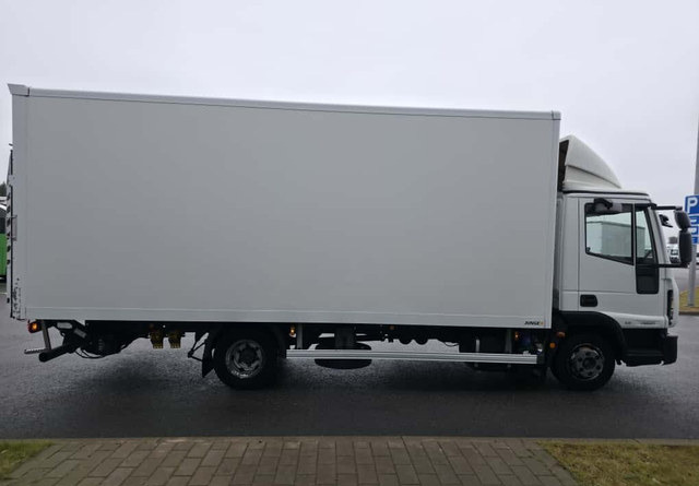 IvecoEurocargo - Skříňový nákladní auto: obrázek 5 IvecoEurocargo - Skříňový nákladní auto: obrázek 5