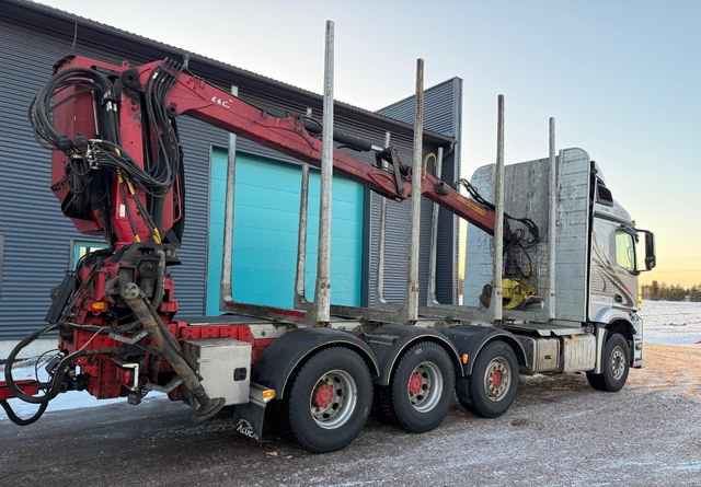 Mercedes-BenzArocs 8x4 Nosturilla! - Lesovůz, Auto s hydraulickou rukou: obrázek 5 Mercedes-BenzArocs 8x4 Nosturilla! - Lesovůz, Auto s hydraulickou rukou: obrázek 5