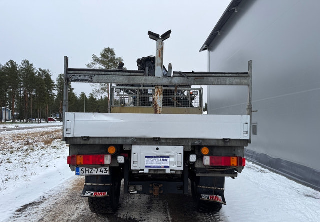 Mercedes-BenzUnimog U5000 + Nosturi Hiab 099 E-4 - Nákladní automobil valníkový/ Plošinový, Auto s hydraulickou rukou: obrázek 4 Mercedes-BenzUnimog U5000 + Nosturi Hiab 099 E-4 - Nákladní automobil valníkový/ Plošinový, Auto s hydraulickou rukou: obrázek 4