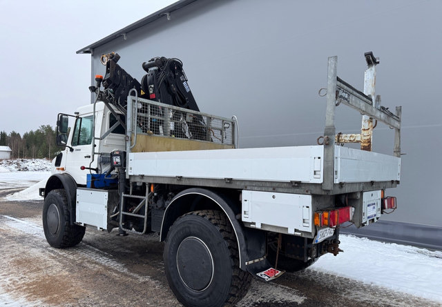 Mercedes-BenzUnimog U5000 + Nosturi Hiab 099 E-4 - Nákladní automobil valníkový/ Plošinový, Auto s hydraulickou rukou: obrázek 3 Mercedes-BenzUnimog U5000 + Nosturi Hiab 099 E-4 - Nákladní automobil valníkový/ Plošinový, Auto s hydraulickou rukou: obrázek 3