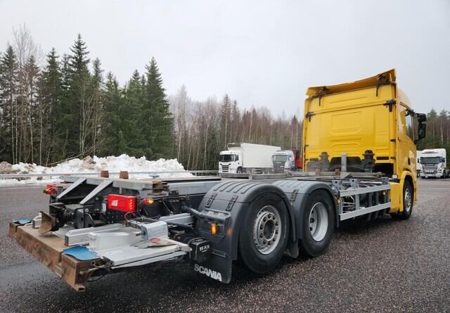 Scania R410 CNG 6x2 - Kontejnérový podvozek/ Výměnná nástavba: obrázek 4 Scania R410 CNG 6x2 - Kontejnérový podvozek/ Výměnná nástavba: obrázek 4