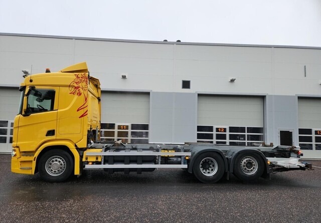 Scania R410 CNG 6x2 - Kontejnérový podvozek/ Výměnná nástavba: obrázek 2 Scania R410 CNG 6x2 - Kontejnérový podvozek/ Výměnná nástavba: obrázek 2