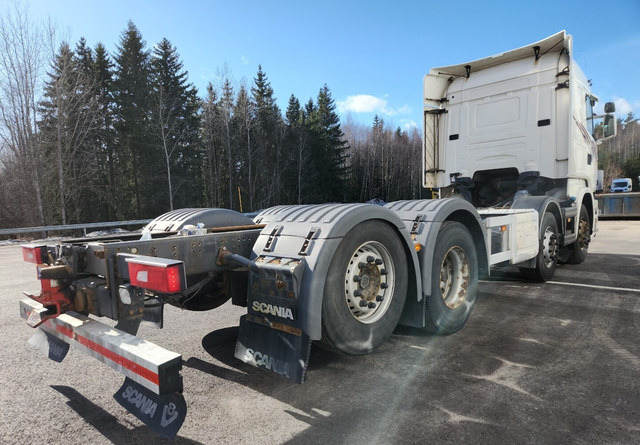 Scania R520 2+2 Alusta - Podvozek s kabinou: obrázek 3 Scania R520 2+2 Alusta - Podvozek s kabinou: obrázek 3