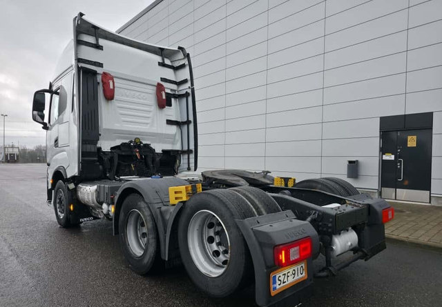 IvecoS-Way 480 6x2 Hieno! - Tahač: obrázek 3 IvecoS-Way 480 6x2 Hieno! - Tahač: obrázek 3