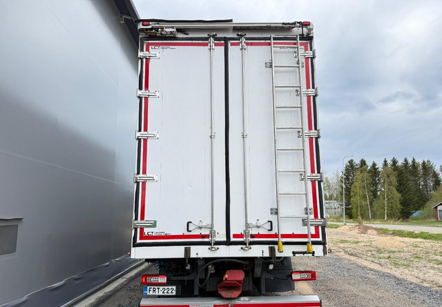 VolvoFH 540 8x4 66m3 - Skříňový nákladní auto: obrázek 5 VolvoFH 540 8x4 66m3 - Skříňový nákladní auto: obrázek 5