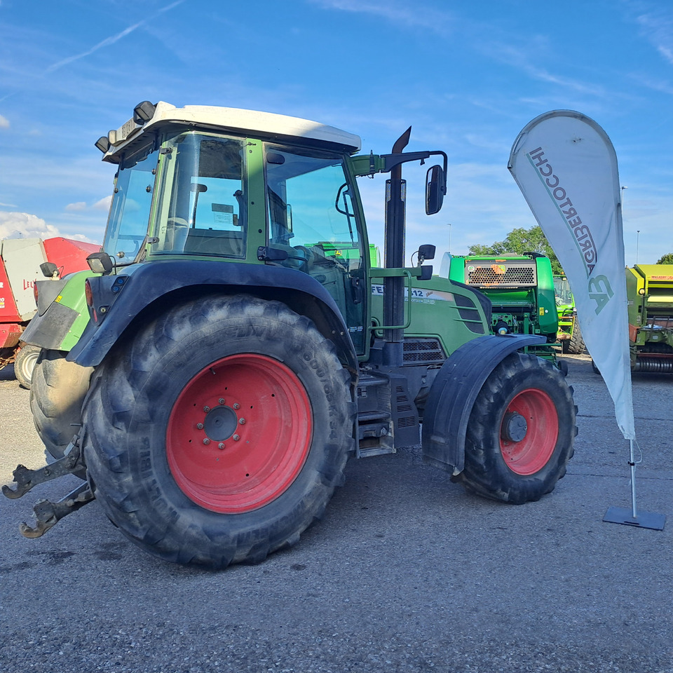 FENDT 312 VARIO - Traktor: obrázek 2 FENDT 312 VARIO - Traktor: obrázek 2