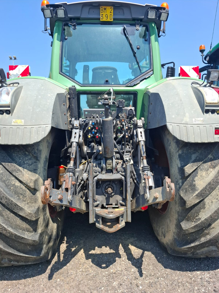 FENDT 828 VARIO PROFIPLUS - Traktor: obrázek 3 FENDT 828 VARIO PROFIPLUS - Traktor: obrázek 3
