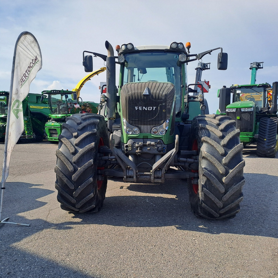 FENDT 936 VARIO - Traktor: obrázek 2 FENDT 936 VARIO - Traktor: obrázek 2