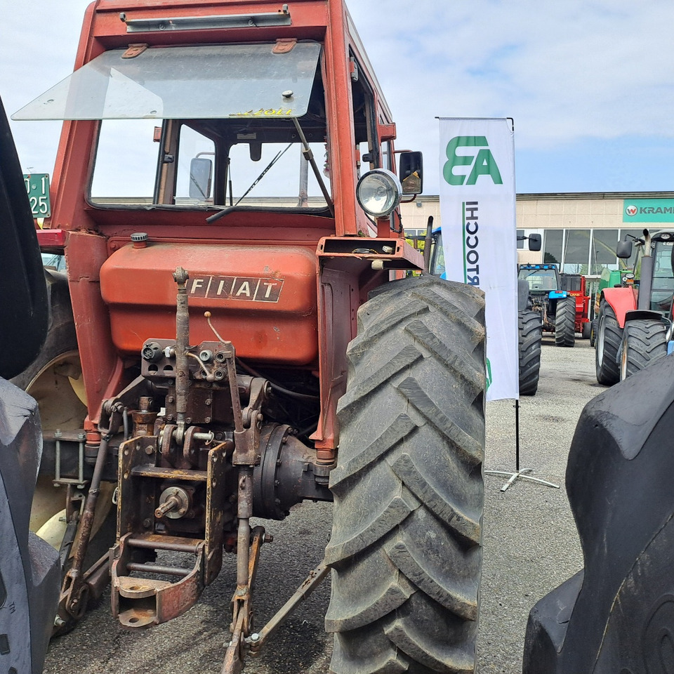 FIAT 880 DT - Traktor: obrázek 4 FIAT 880 DT - Traktor: obrázek 4