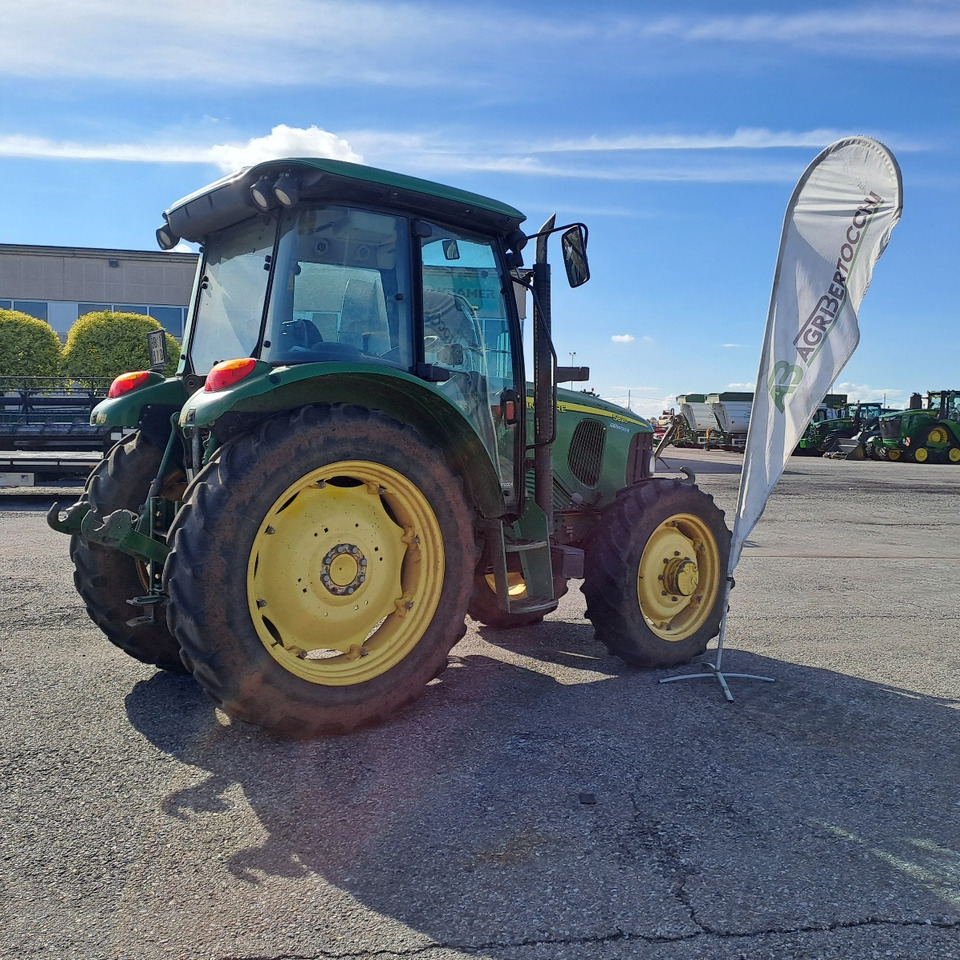 JOHN DEERE 5820 - ASTA AGRIBERTOCCHI - Traktor: obrázek 1 JOHN DEERE 5820 - ASTA AGRIBERTOCCHI - Traktor: obrázek 1