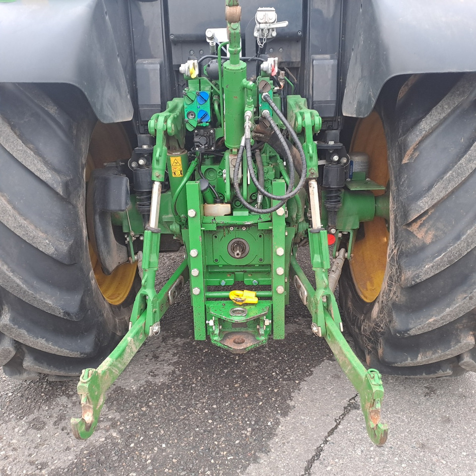 JOHN DEERE 6120R CON CARICATORE FRONTALE 623 M - Traktor: obrázek 5 JOHN DEERE 6120R CON CARICATORE FRONTALE 623 M - Traktor: obrázek 5
