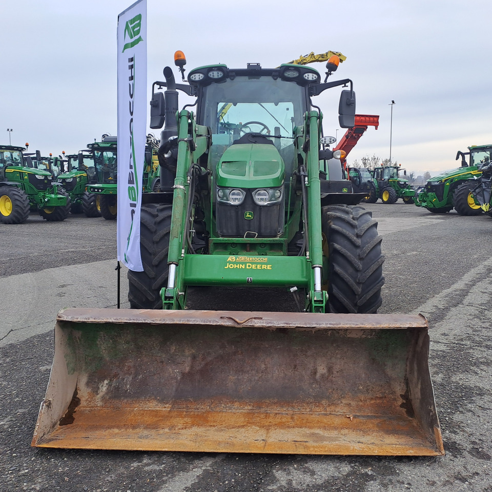 JOHN DEERE 6120R CON CARICATORE FRONTALE 623 M - Traktor: obrázek 2 JOHN DEERE 6120R CON CARICATORE FRONTALE 623 M - Traktor: obrázek 2