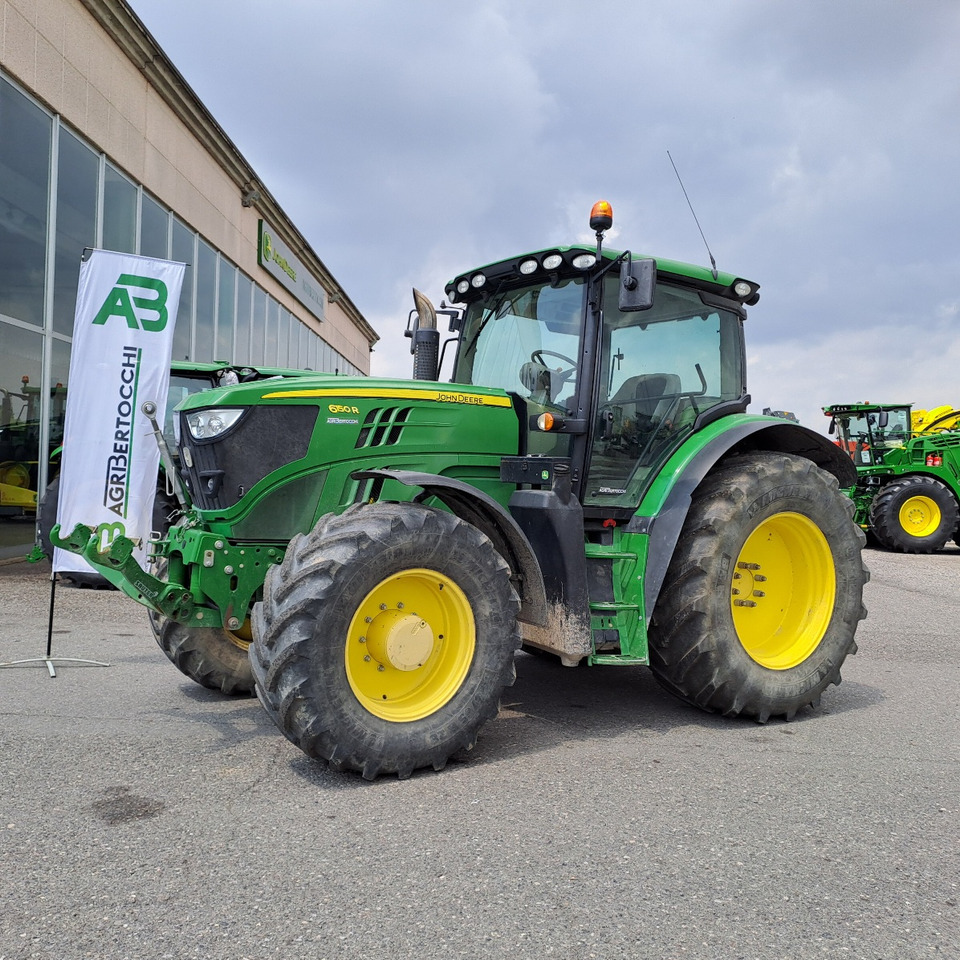 JOHN DEERE 6140R - Traktor: obrázek 1 JOHN DEERE 6140R - Traktor: obrázek 1