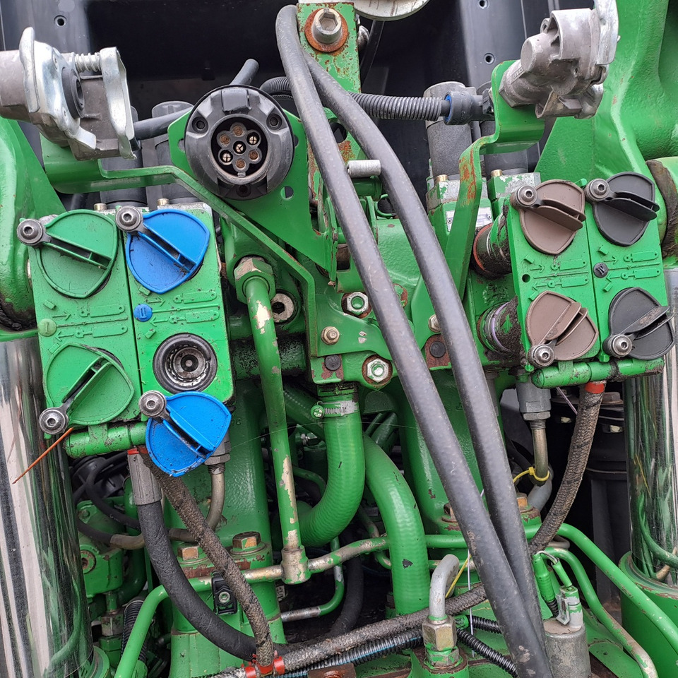 JOHN DEERE 6170R - ASTA AGRIBERTOCCHI - Traktor: obrázek 5 JOHN DEERE 6170R - ASTA AGRIBERTOCCHI - Traktor: obrázek 5