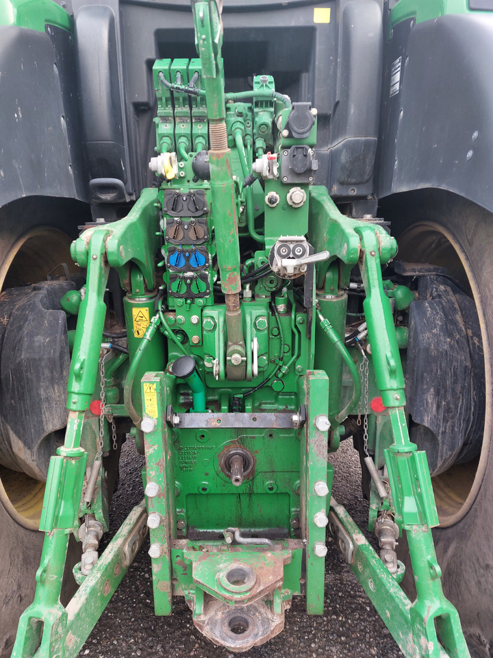 JOHN DEERE 6230R - Traktor: obrázek 5 JOHN DEERE 6230R - Traktor: obrázek 5