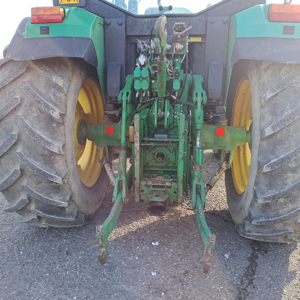 JOHN DEERE 6410 - Traktor: obrázek 5 JOHN DEERE 6410 - Traktor: obrázek 5