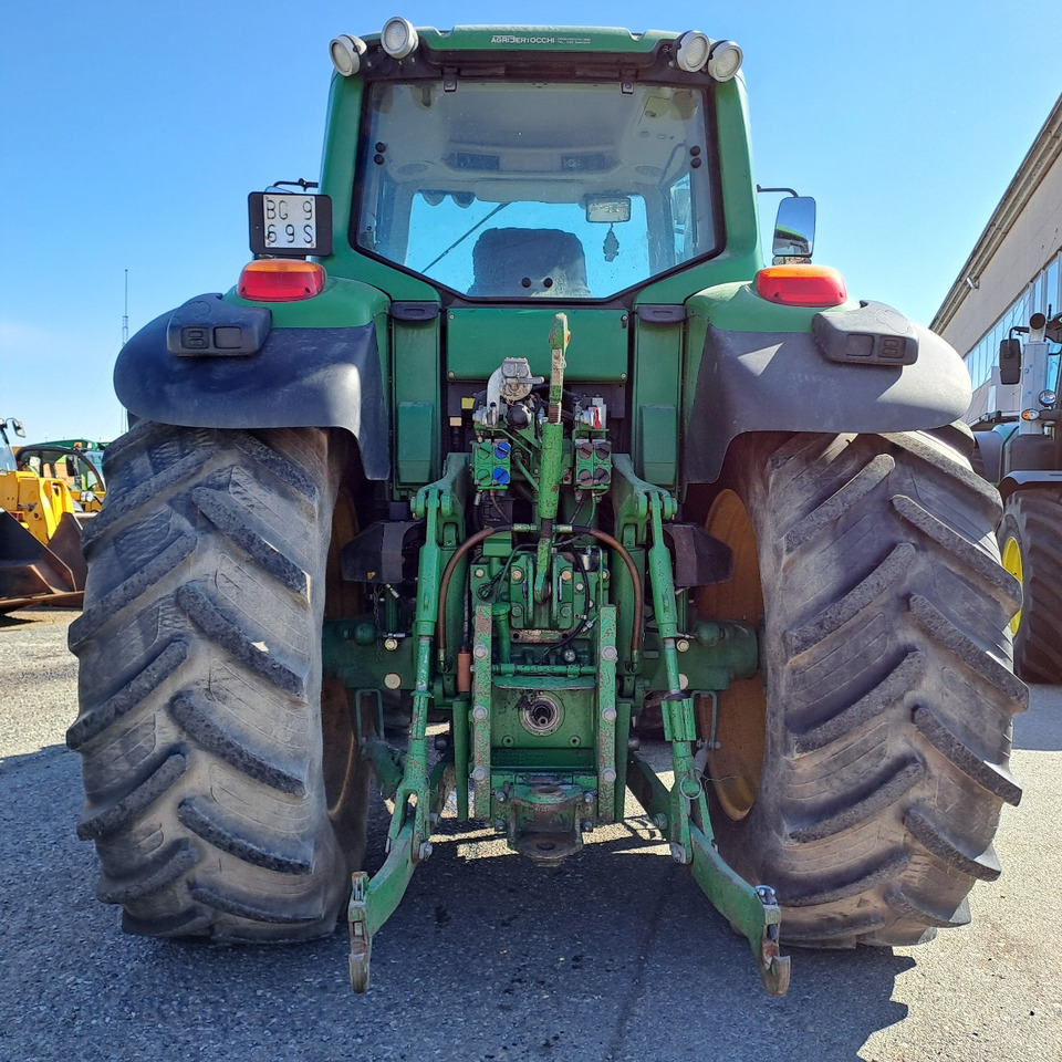 JOHN DEERE 7530 PREMIUM - Traktor: obrázek 5 JOHN DEERE 7530 PREMIUM - Traktor: obrázek 5