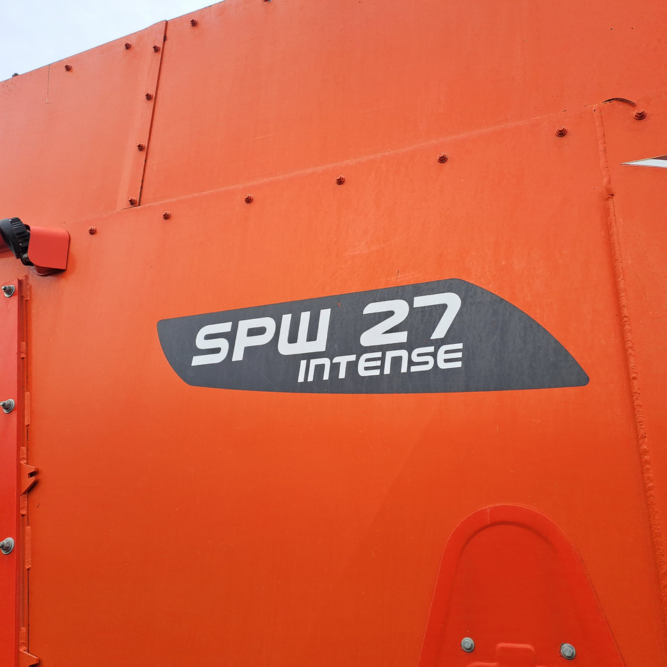 KUHN SPW 27 INTENSE - Krmný míchací vůz: obrázek 5 KUHN SPW 27 INTENSE - Krmný míchací vůz: obrázek 5