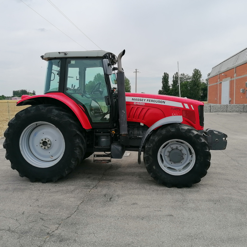 MASSEY FERGUSON - Traktor: obrázek 3 MASSEY FERGUSON - Traktor: obrázek 3
