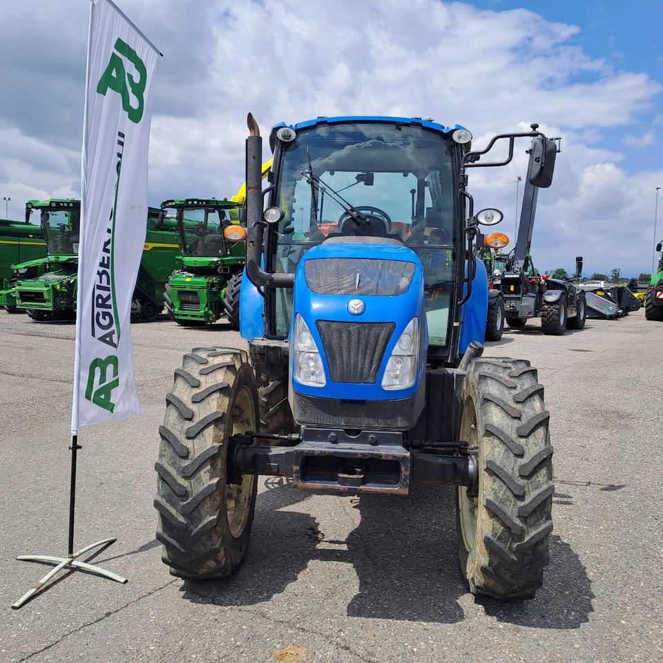 NEW HOLLAND T4.95 - Traktor: obrázek 2 NEW HOLLAND T4.95 - Traktor: obrázek 2