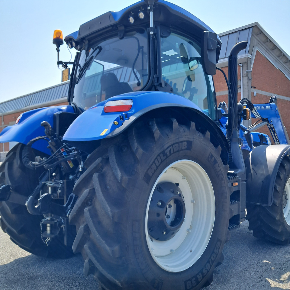 NEW HOLLAND T6 160 - Traktor: obrázek 5 NEW HOLLAND T6 160 - Traktor: obrázek 5
