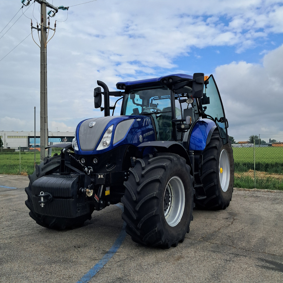 NEW HOLLAND T7 270 - Traktor: obrázek 1 NEW HOLLAND T7 270 - Traktor: obrázek 1