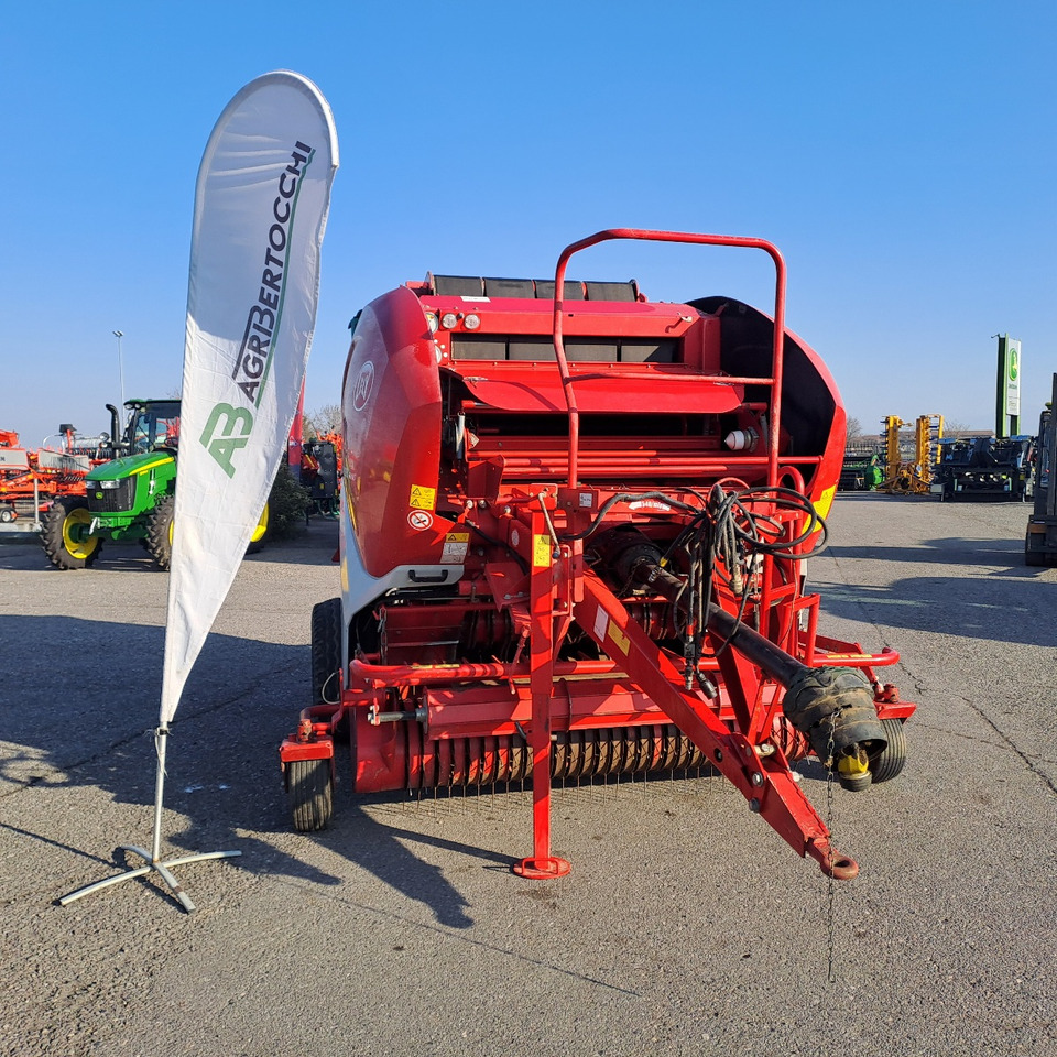 ROTOPRESSA LELY WELGER RP 445 - Lis na válcové balíky: obrázek 3 ROTOPRESSA LELY WELGER RP 445 - Lis na válcové balíky: obrázek 3
